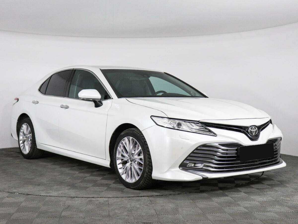 Toyota Camry б/у, 2020, Автоматическая. Фото: #2