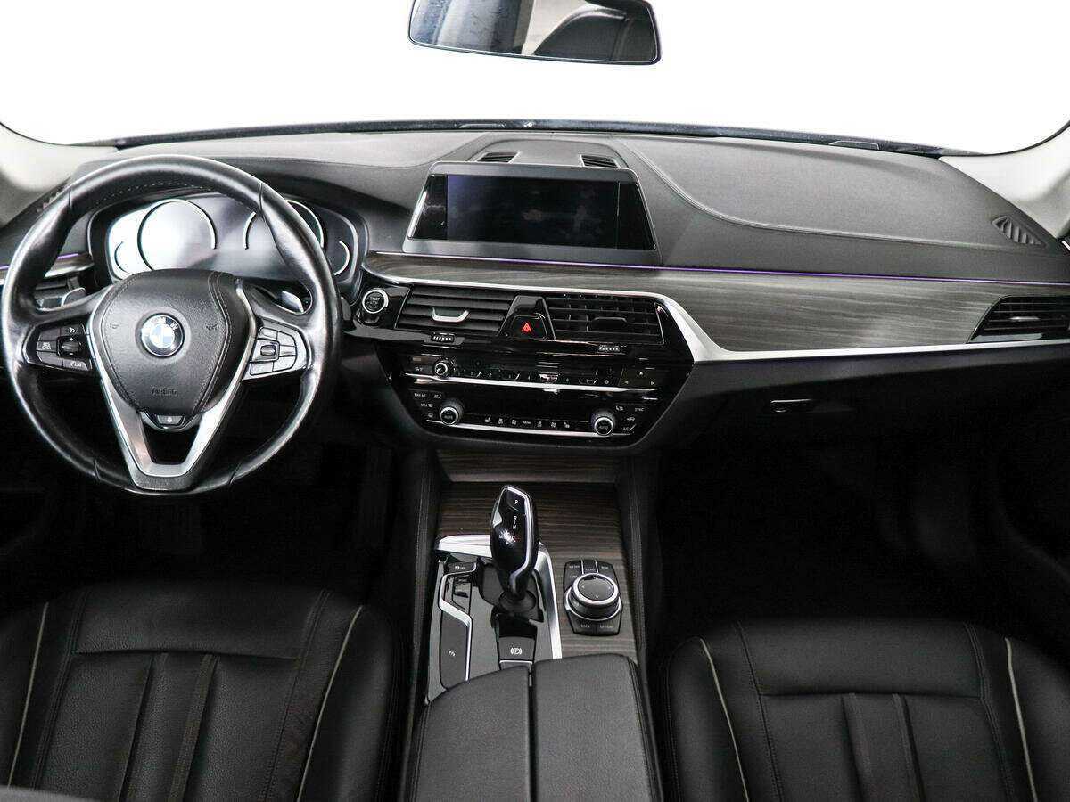 BMW 5 серии б/у, 2018, Автоматическая. Фото: #6