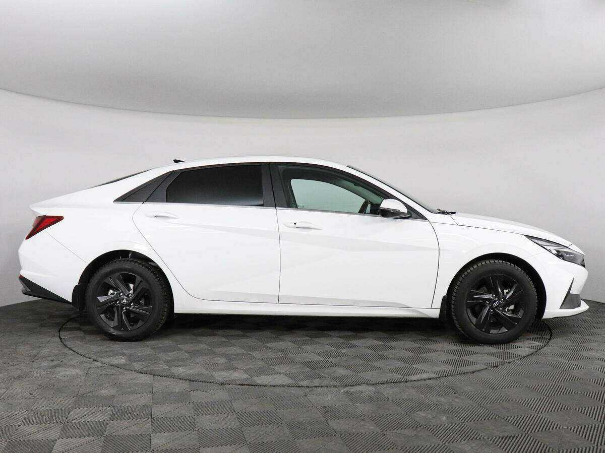 Hyundai Elantra б/у, 2021, Вариатор. Фото: #3