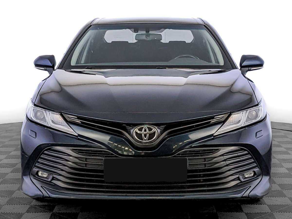Toyota Camry б/у, 2020, Автоматическая. Фото: #1