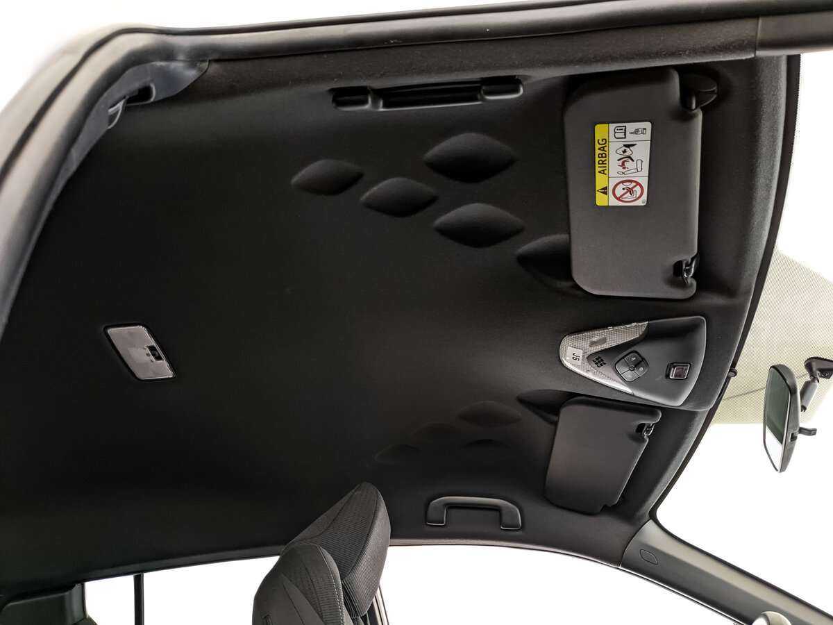 Toyota C-HR б/у, 2019, Механическая. Фото: #17