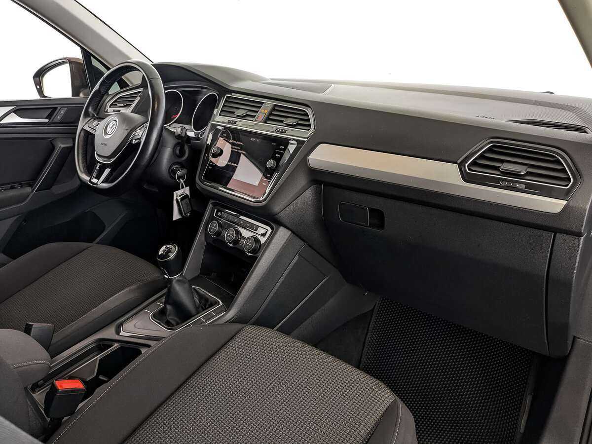 Фольксваген Тигуан б/у, 2020, Механическая. Фото: #11