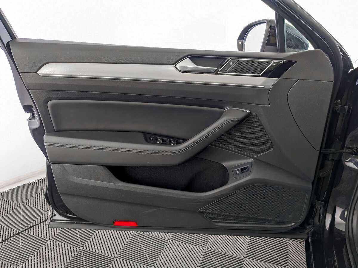 Фольксваген Пассат б/у, 2017, Роботизированная. Фото: #18