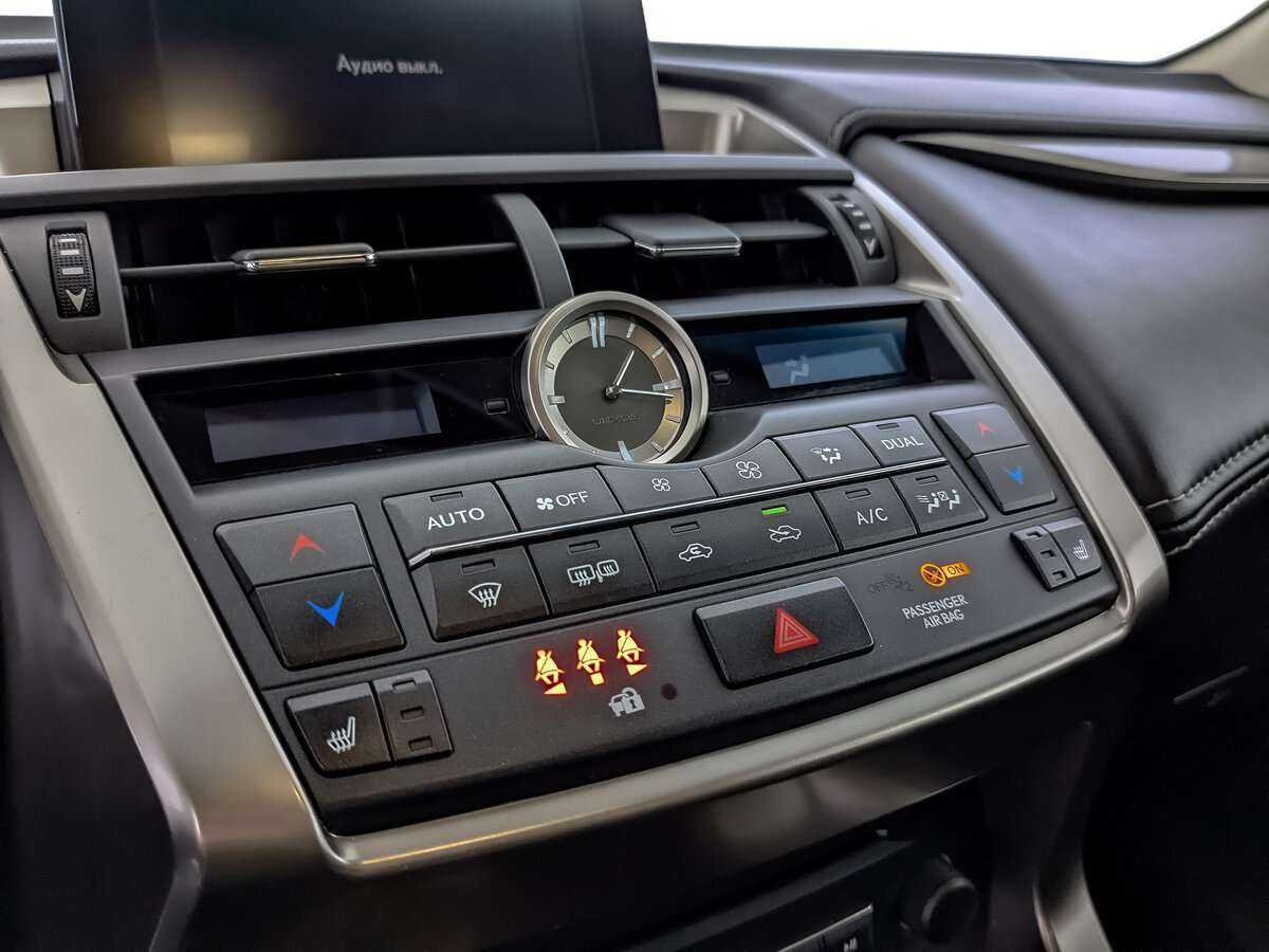 Lexus NX б/у, 2017, Вариатор. Фото: #20
