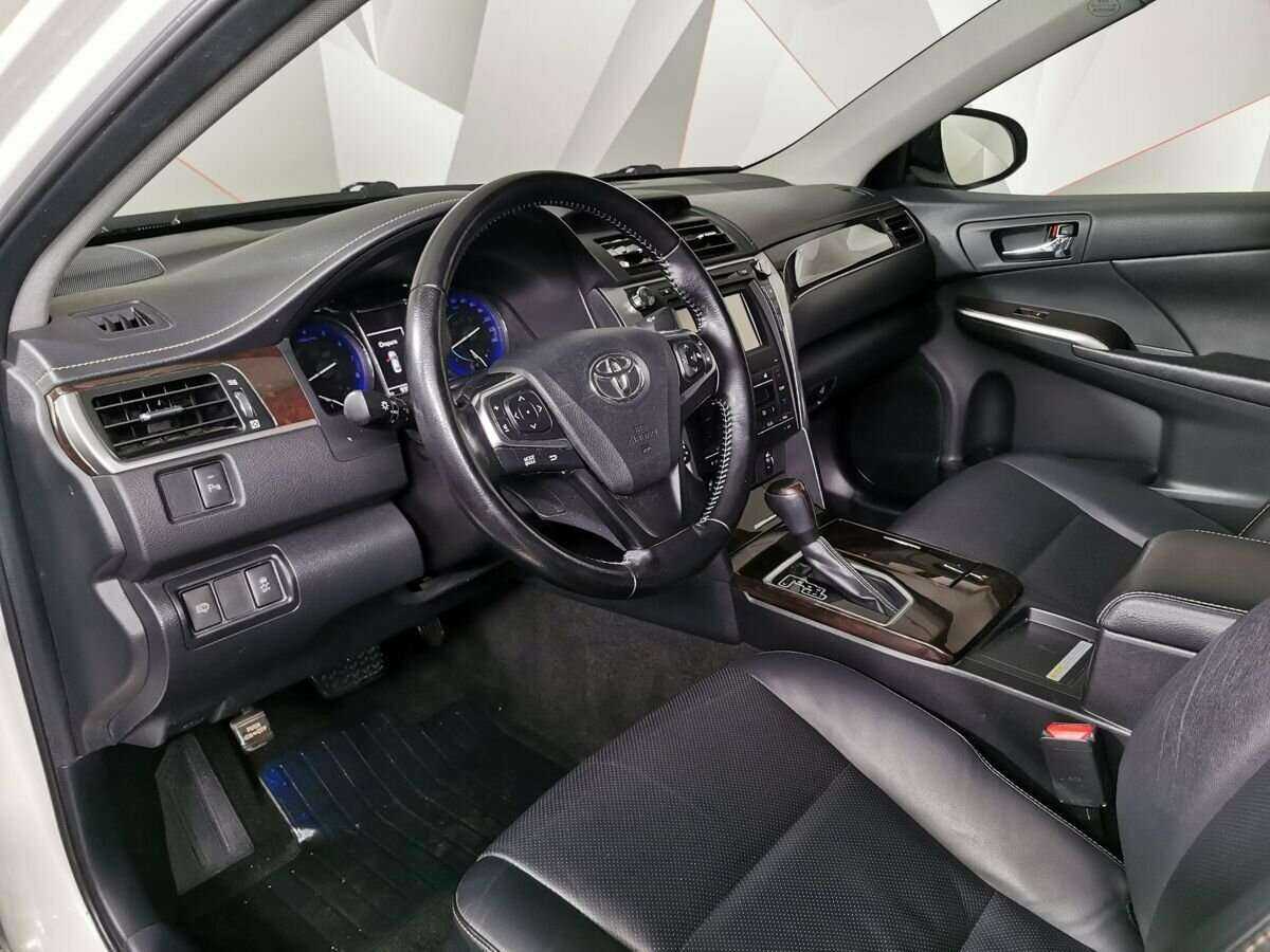 Toyota Camry б/у, 2016, Автоматическая. Фото: #12