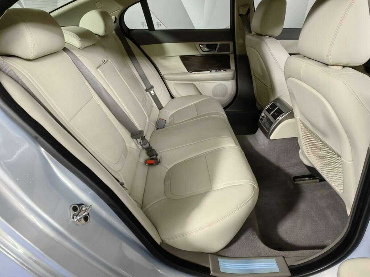 Jaguar XF б/у, 2014, Автоматическая. Фото: #11