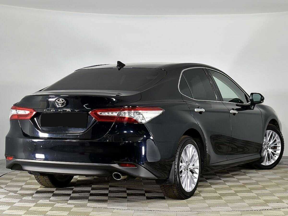 Toyota Camry б/у, 2020, Автоматическая. Фото: #1