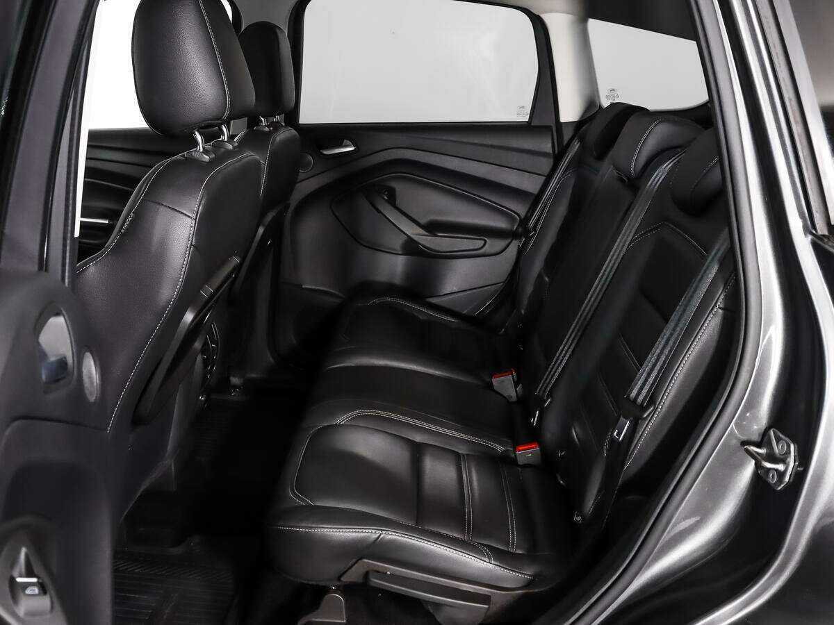 Ford Kuga б/у, 2016, Автоматическая. Фото: #9