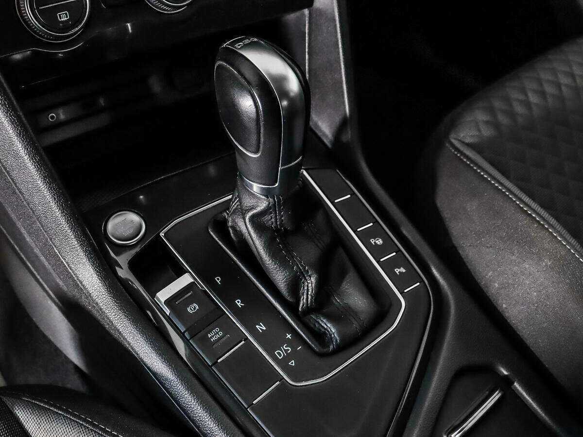 Volkswagen Tiguan б/у, 2017, Роботизированная. Фото: #9