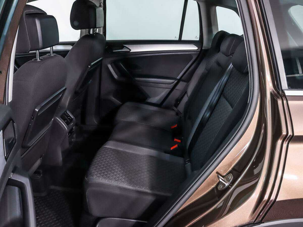 Volkswagen Tiguan б/у, 2017, Роботизированная. Фото: #10