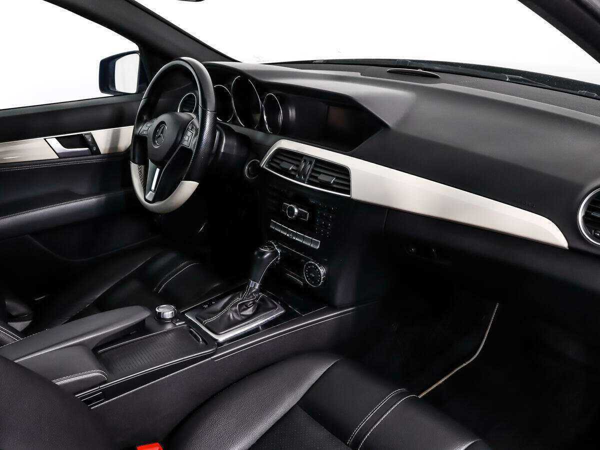 Mercedes-Benz C-Класс б/у, 2012, Автоматическая. Фото: #11