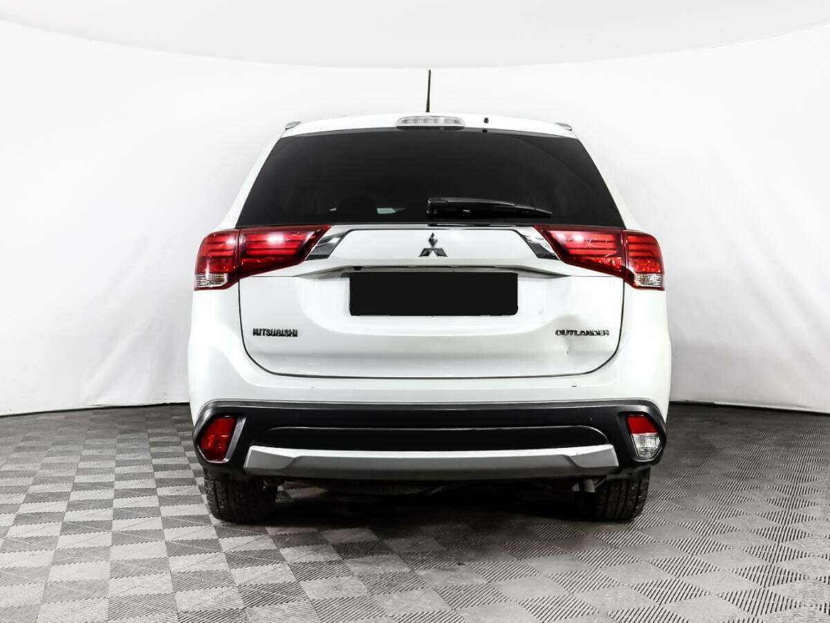 Mitsubishi Outlander б/у, 2016, Вариатор. Фото: #5