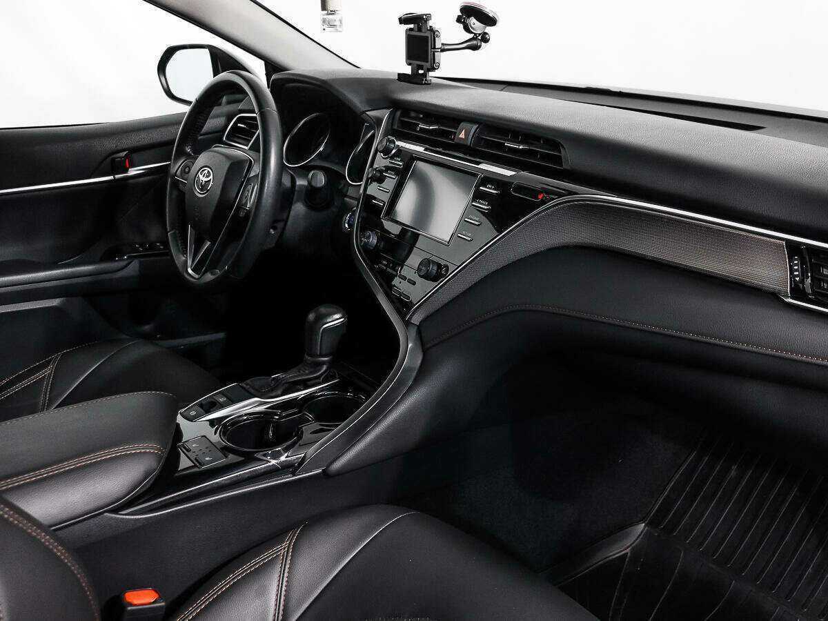 Toyota Camry б/у, 2020, Автоматическая. Фото: #9