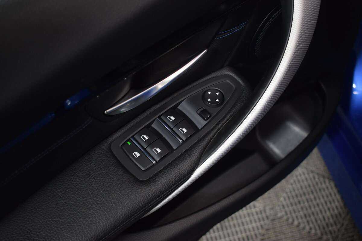 BMW 3 серии б/у, 2018, Автоматическая. Фото: #10