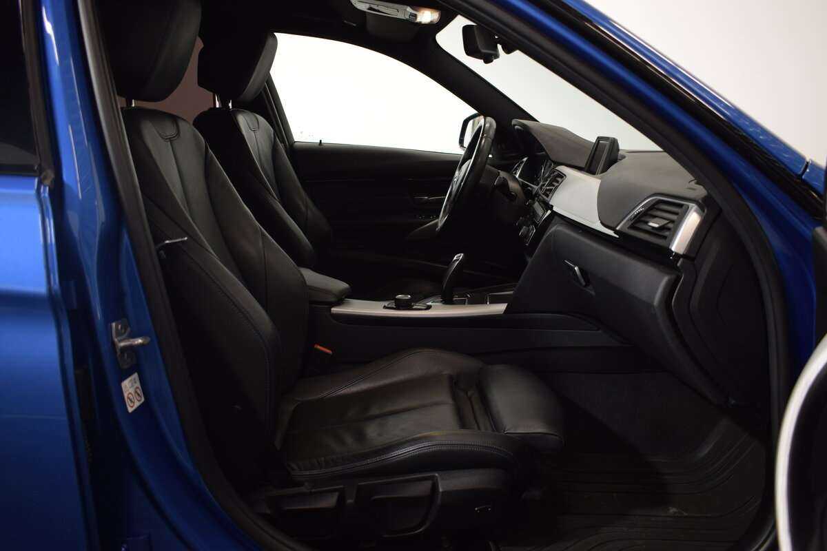 BMW 3 серии б/у, 2018, Автоматическая. Фото: #14