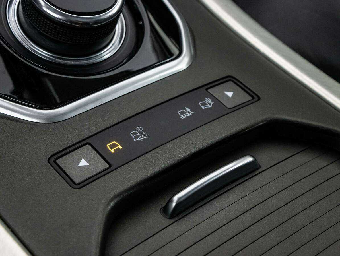 Land Rover Range Rover Evoque б/у, 2017, Автоматическая. Фото: #14