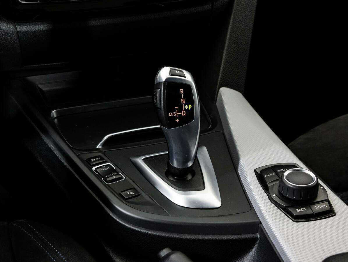 BMW 3 серии б/у, 2017, Автоматическая. Фото: #13