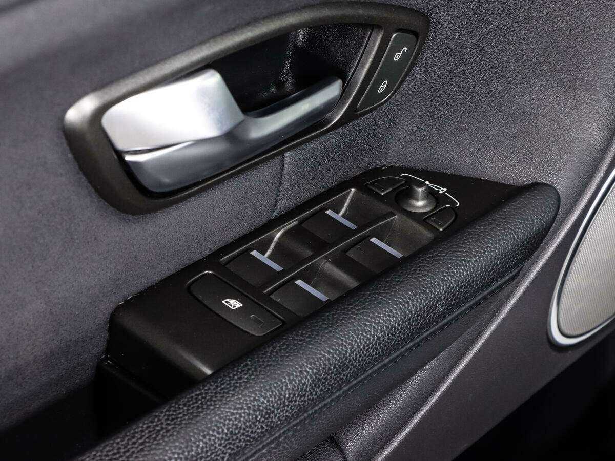 Land Rover Range Rover Evoque б/у, 2017, Автоматическая. Фото: #19