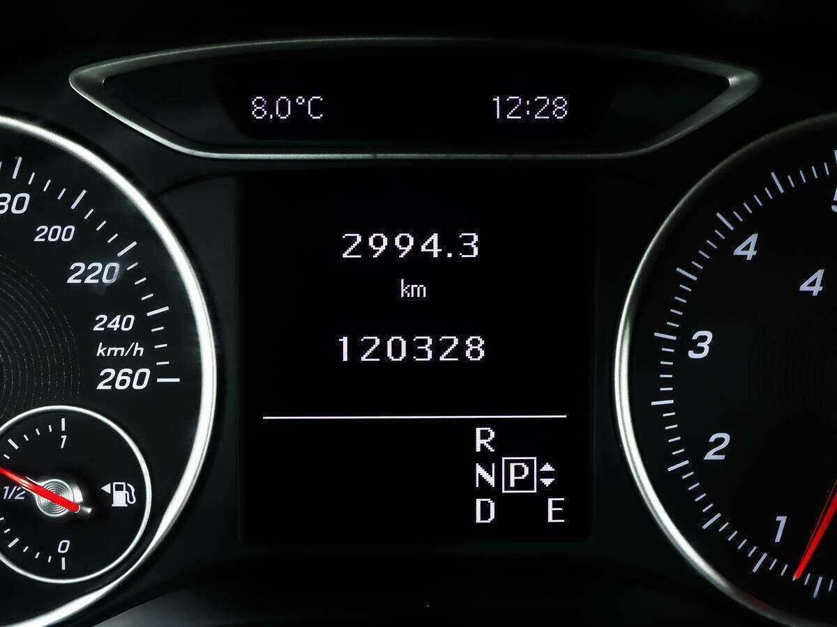 Mercedes-Benz B-Класс б/у, 2015, Роботизированная. Фото: #18