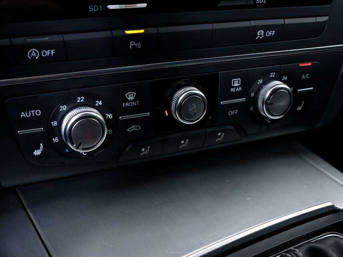 Audi A6 б/у, 2015, Роботизированная. Фото: #9