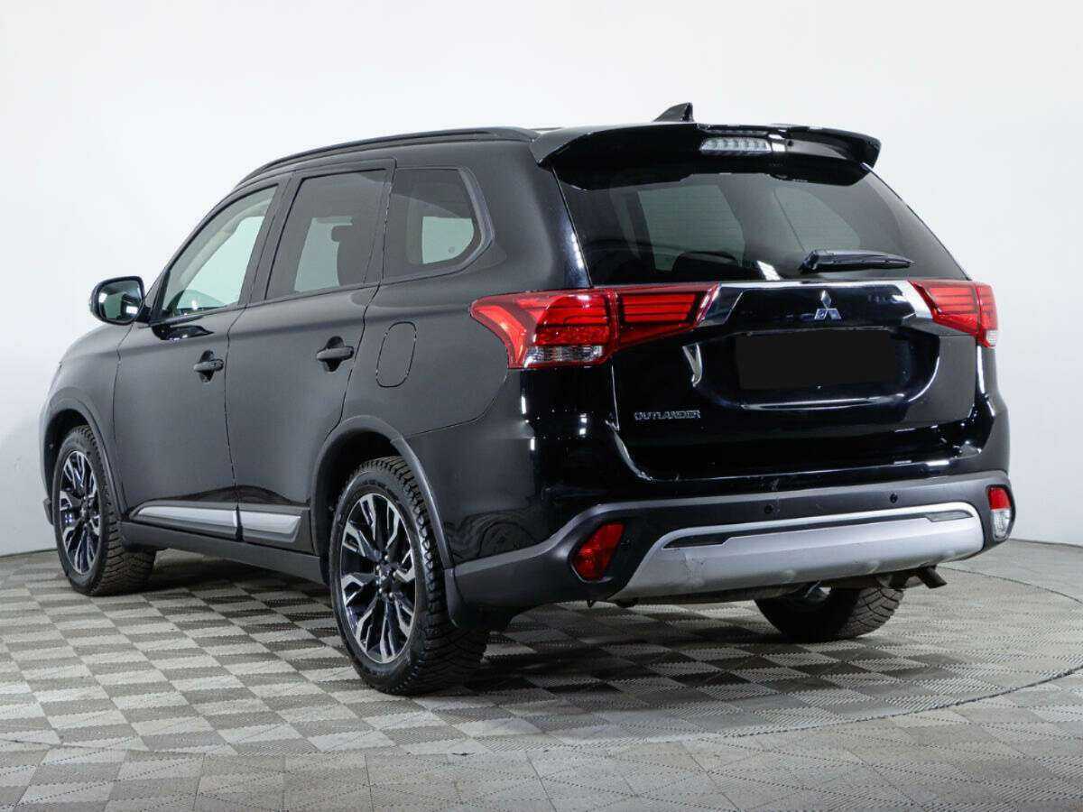 Mitsubishi Outlander б/у, 2021, Вариатор. Фото: #6