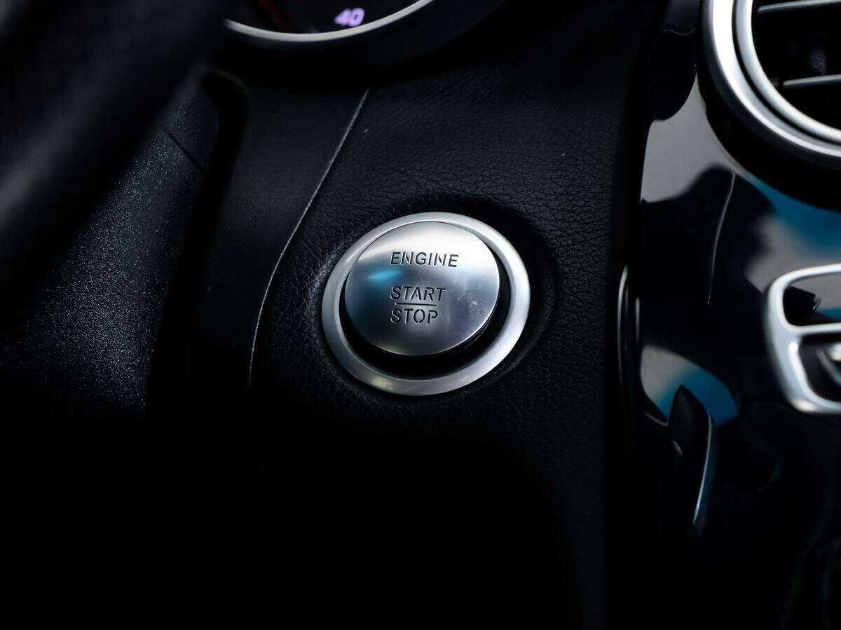 Mercedes-Benz C-Класс б/у, 2015, Автоматическая. Фото: #12