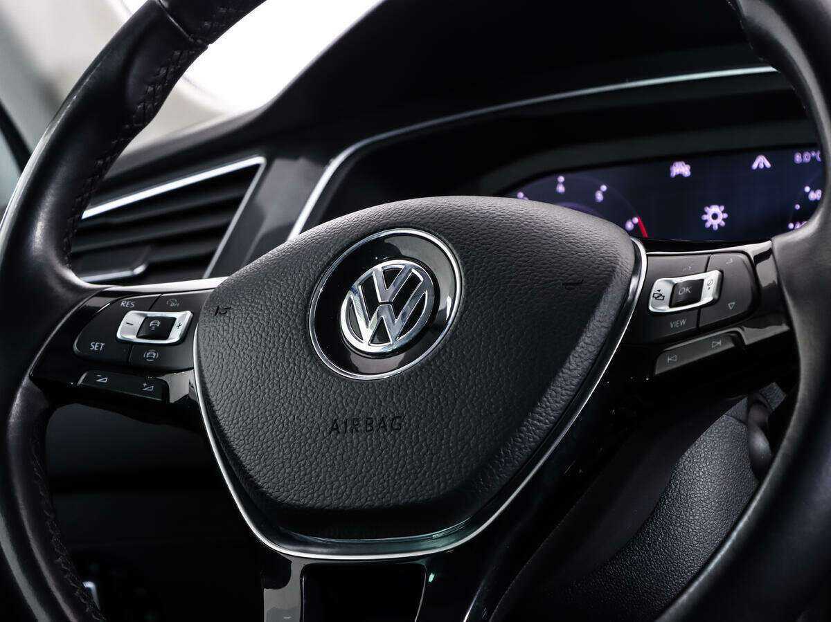 Volkswagen Tiguan б/у, 2020, Роботизированная. Фото: #10