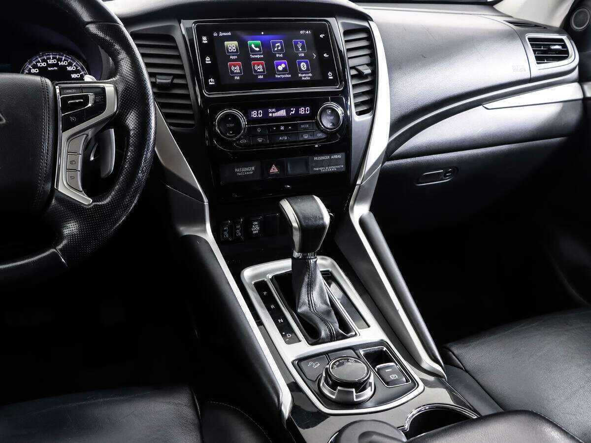 Mitsubishi Pajero Sport б/у, 2019, Автоматическая. Фото: #10