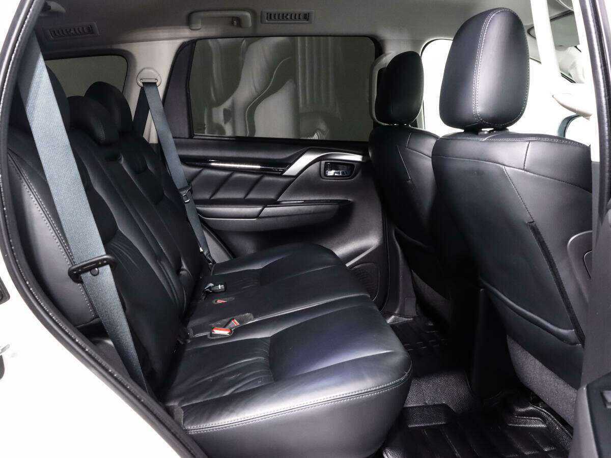 Mitsubishi Pajero Sport б/у, 2018, Автоматическая. Фото: #8