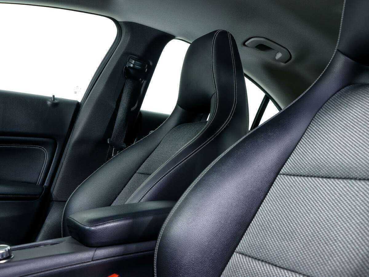 Mercedes-Benz CLA б/у, 2015, Роботизированная. Фото: #10