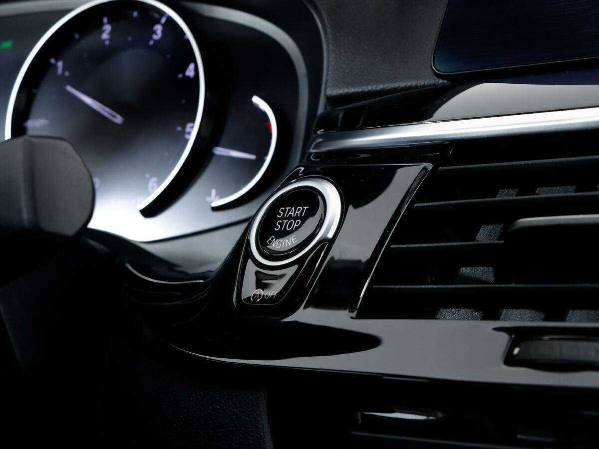 BMW 5 серии б/у, 2019, Автоматическая. Фото: #14