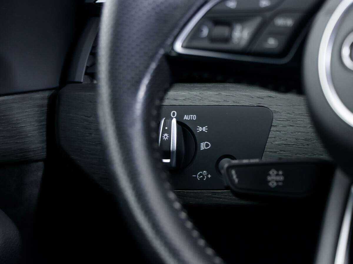 Audi A4 б/у, 2019, Роботизированная. Фото: #19