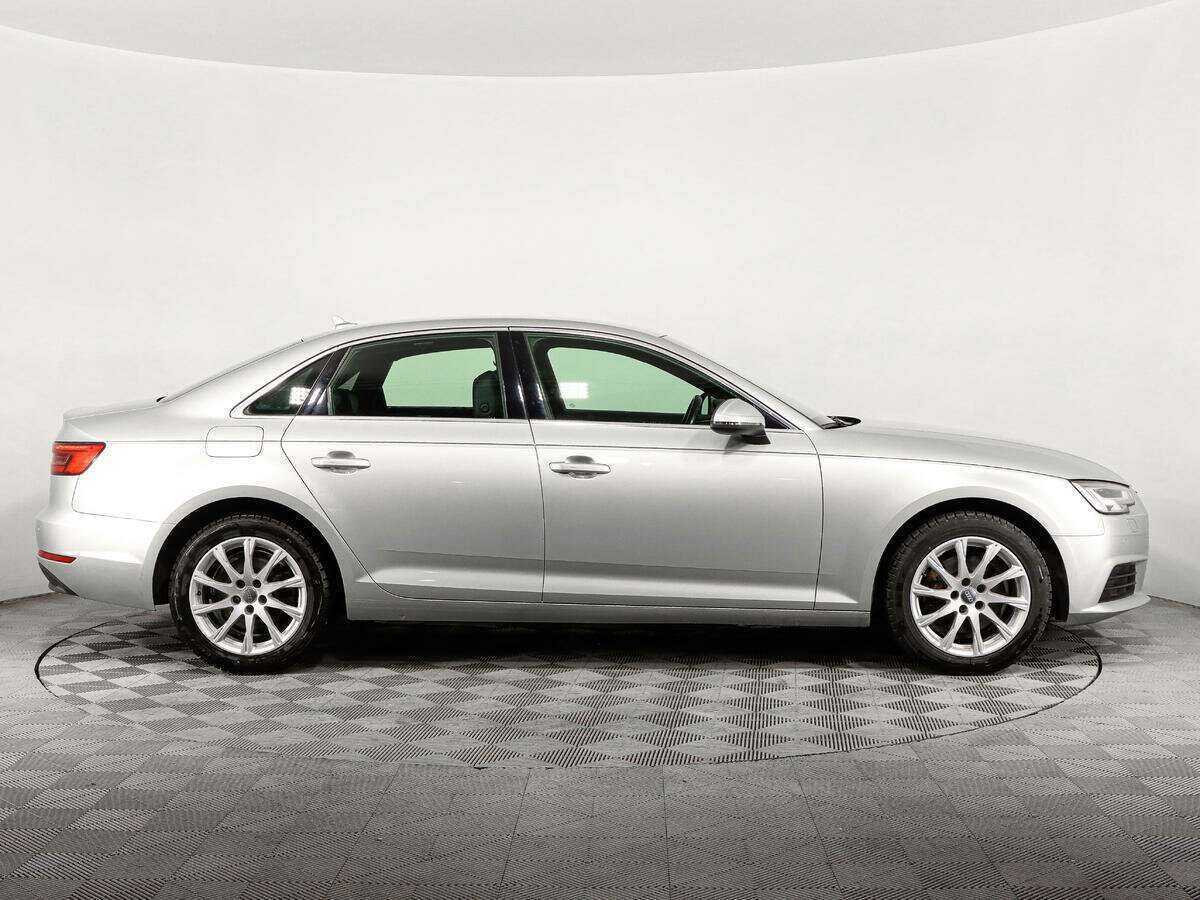 Audi A4 б/у, 2017, Роботизированная. Фото: #3