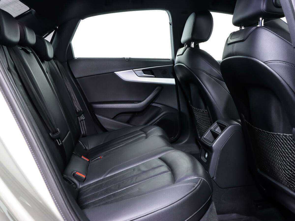 Audi A4 б/у, 2017, Роботизированная. Фото: #16