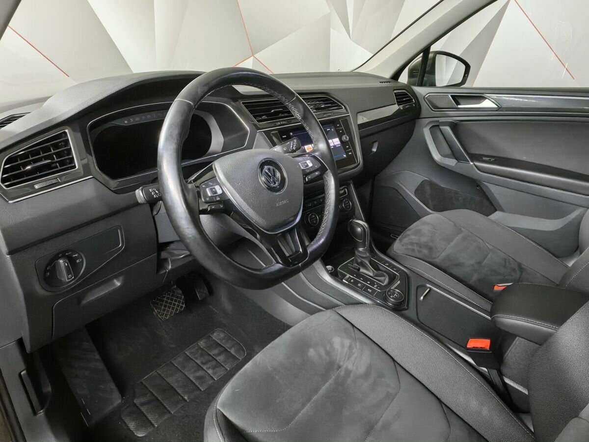 Volkswagen Tiguan б/у, 2017, Роботизированная. Фото: #13