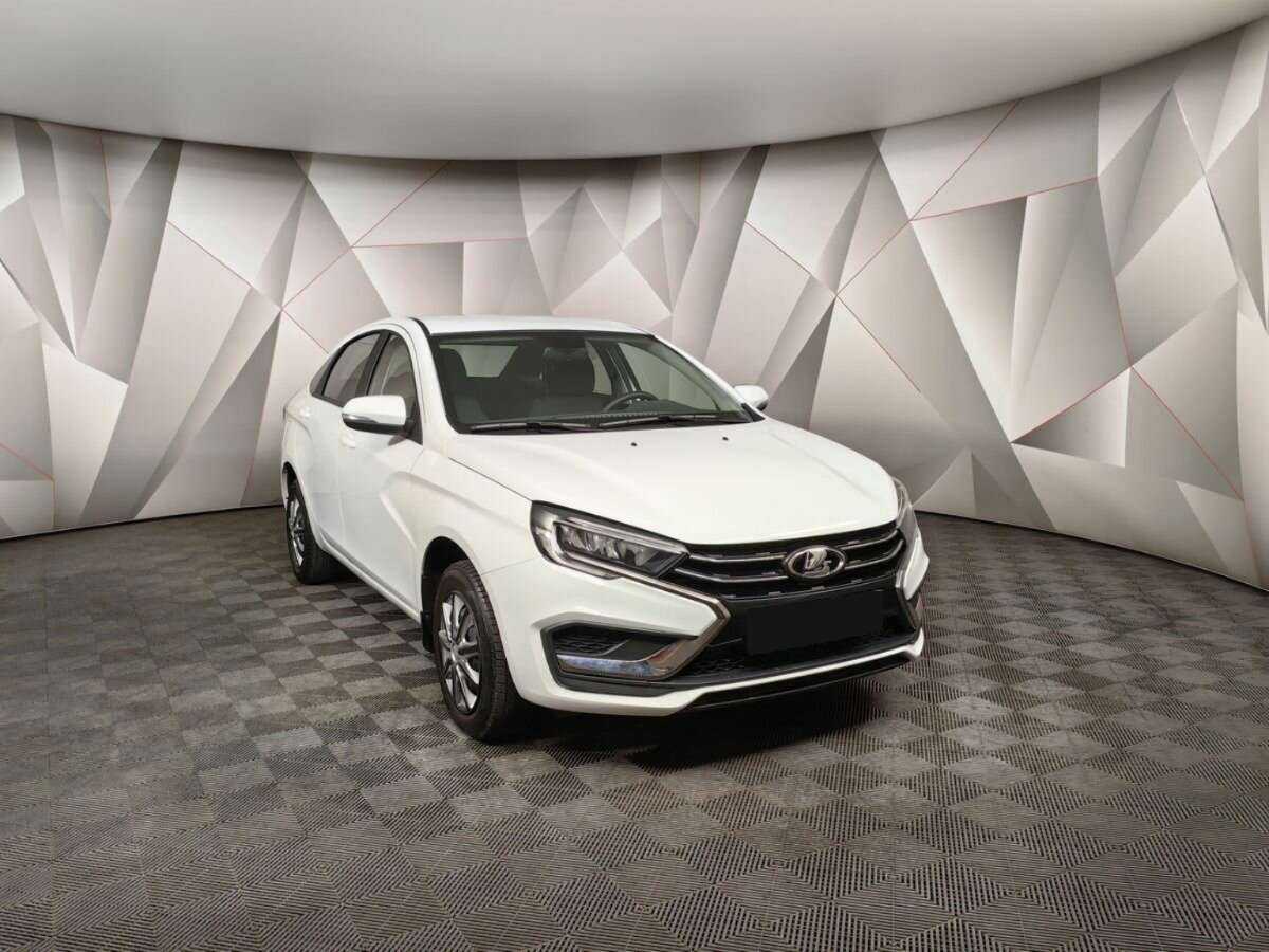 Lada (ВАЗ) Vesta б/у, 2023, Механическая. Фото: #2