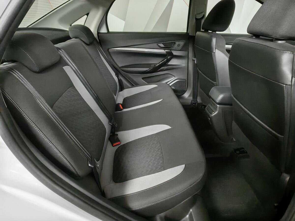 Lada (ВАЗ) Vesta б/у, 2023, Механическая. Фото: #11