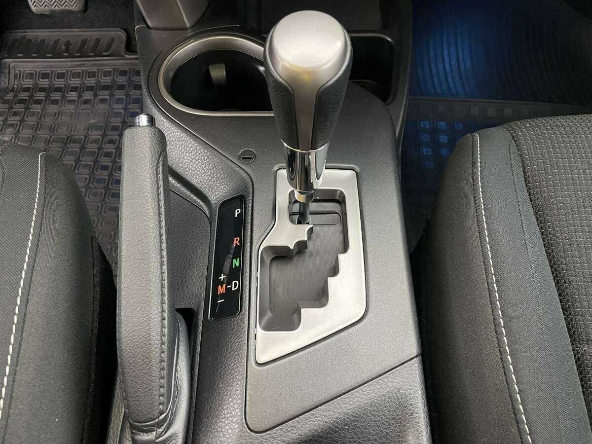 Toyota RAV4 б/у, 2018, Автоматическая. Фото: #12