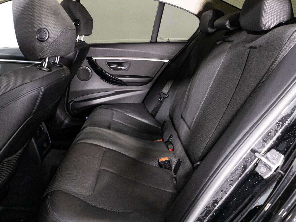 BMW 3 серии б/у, 2016, Автоматическая. Фото: #9