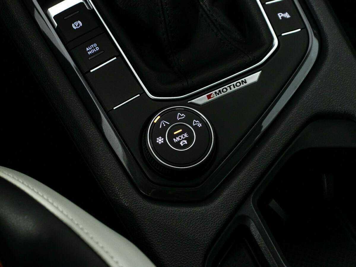 Volkswagen Tiguan б/у, 2022, Роботизированная. Фото: #15