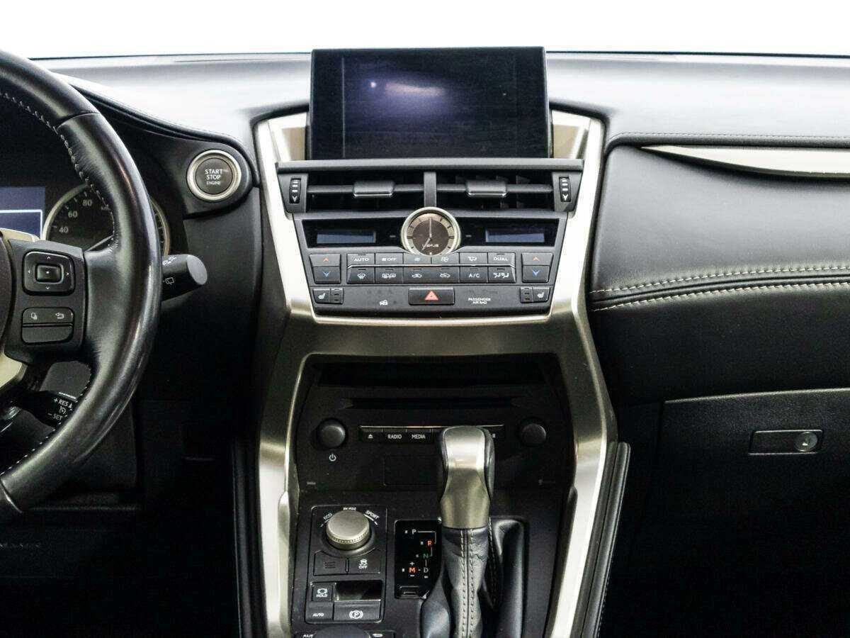 Lexus NX б/у, 2015, Автоматическая. Фото: #13