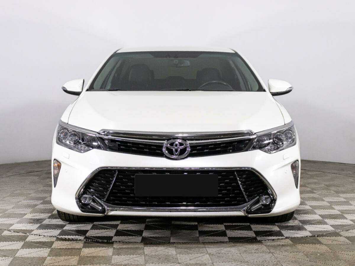 Toyota Camry б/у, 2017, Автоматическая. Фото: #1