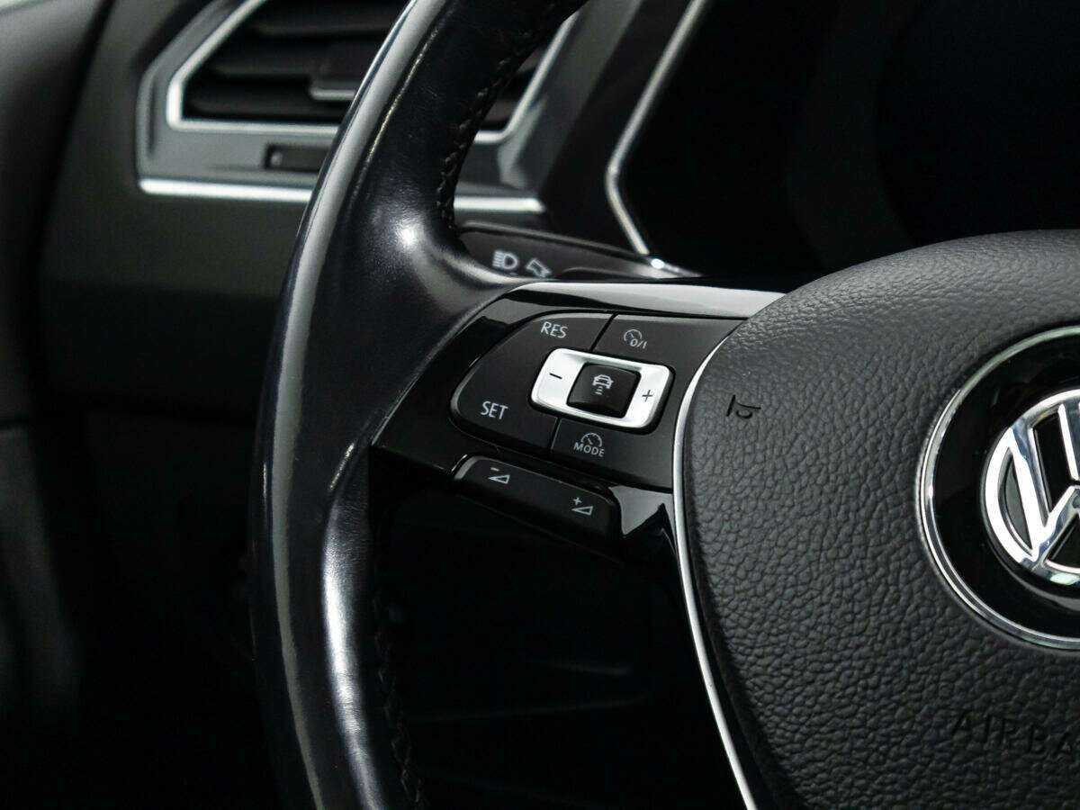 Volkswagen Tiguan б/у, 2017, Роботизированная. Фото: #20