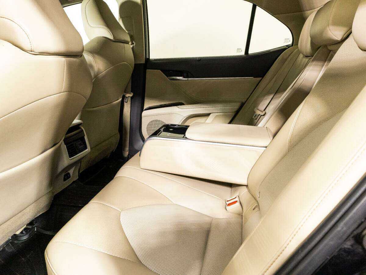 Toyota Camry б/у, 2018, Автоматическая. Фото: #14