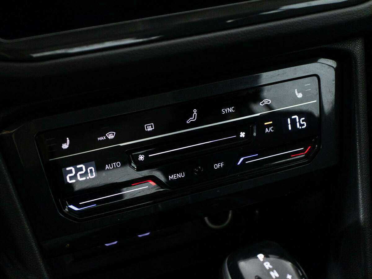 Volkswagen Tiguan б/у, 2021, Роботизированная. Фото: #15