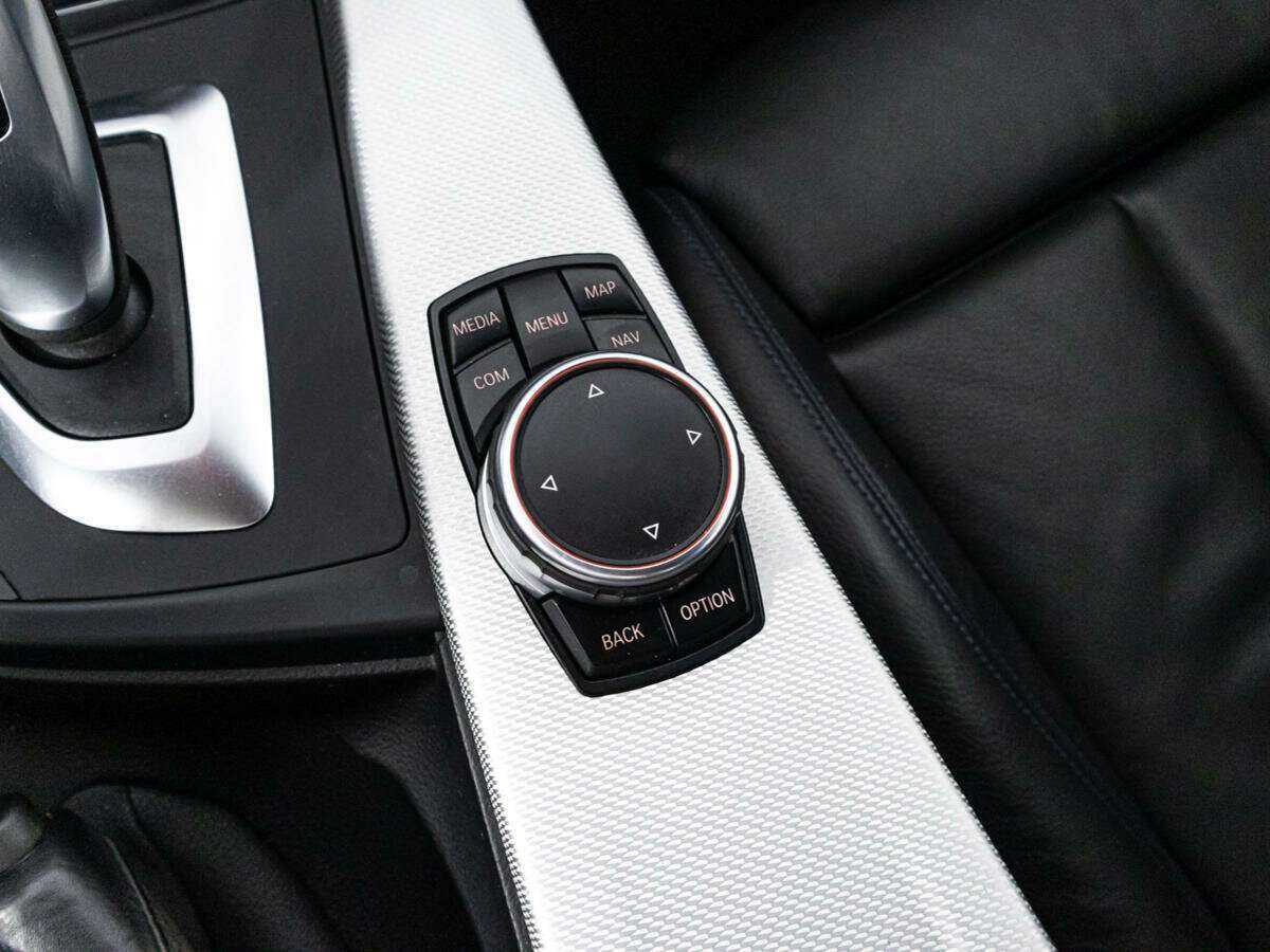 BMW 3 серии б/у, 2018, Автоматическая. Фото: #16