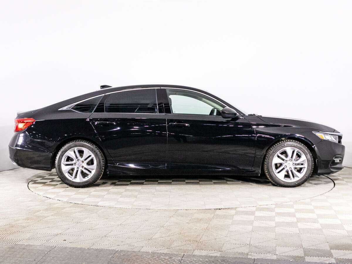 Хонда Аккорд б/у, 2018, Вариатор. Фото: #3