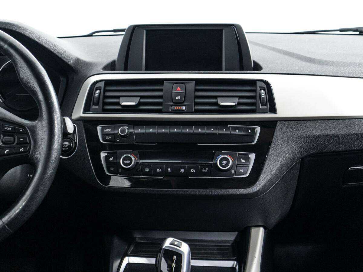 BMW 1 серии б/у, 2018, Автоматическая. Фото: #13