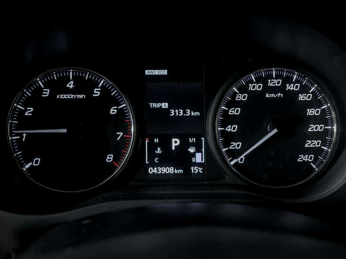 Mitsubishi Outlander б/у, 2021, Вариатор. Фото: #10