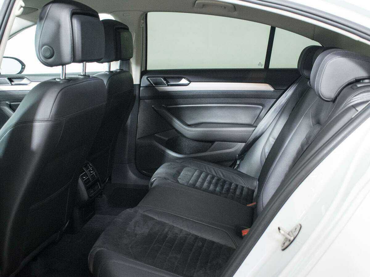 Фольксваген Пассат б/у, 2017, Роботизированная. Фото: #8